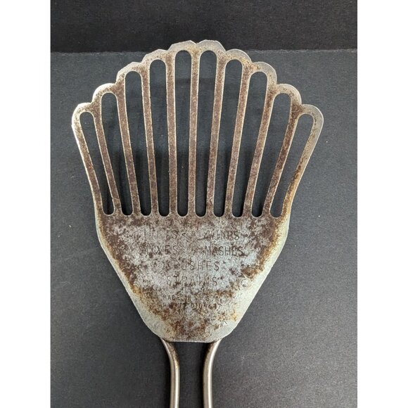 Vintage Chief Metal Kitchen Utensil 3 1/2" x 10 1/2" Made in USA - Picture 2 of 6